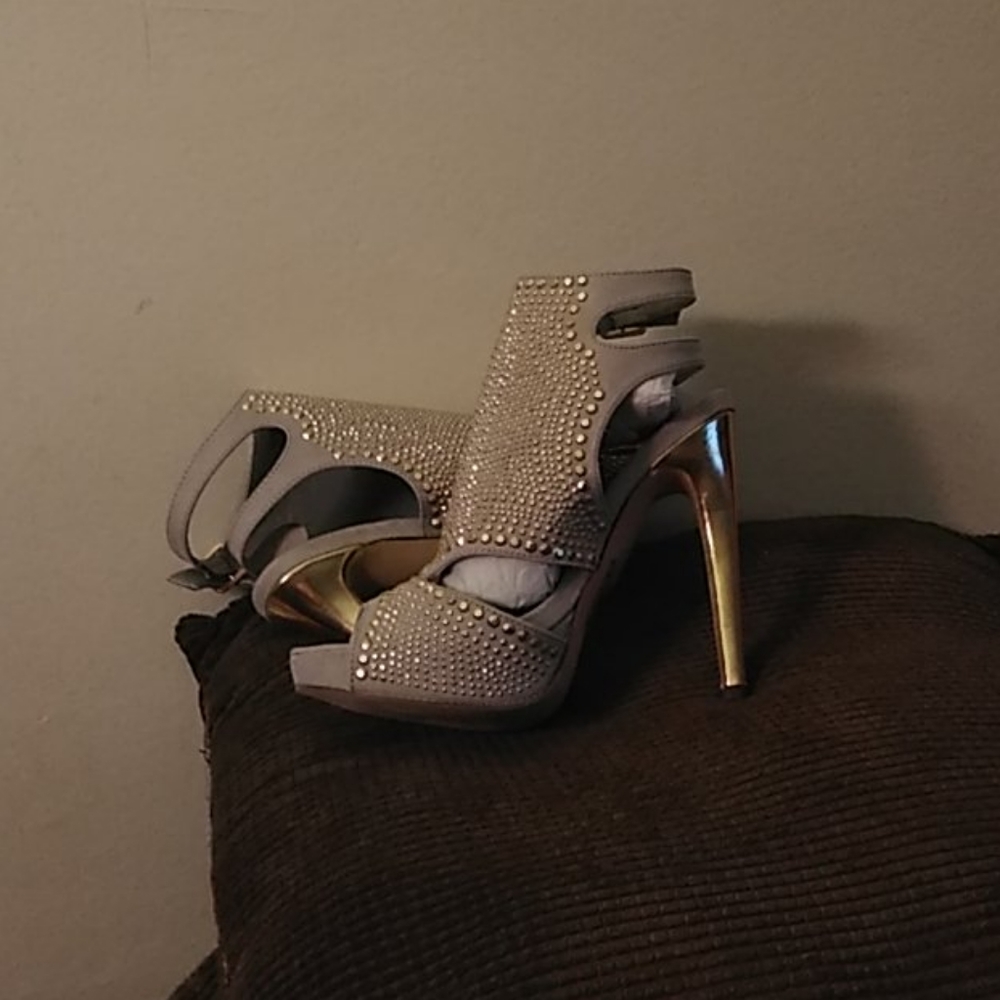 Booties - Picture 4 of 4